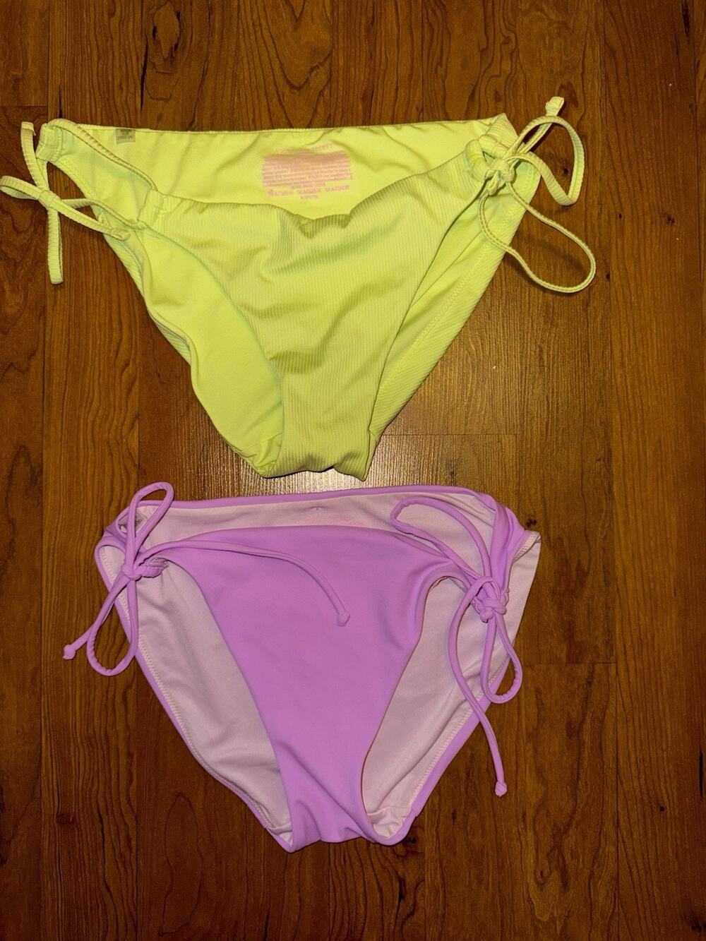 Victoria’s secret Bikini Bottom Lot of 2 Strappy Tie Side Medium Green Purple